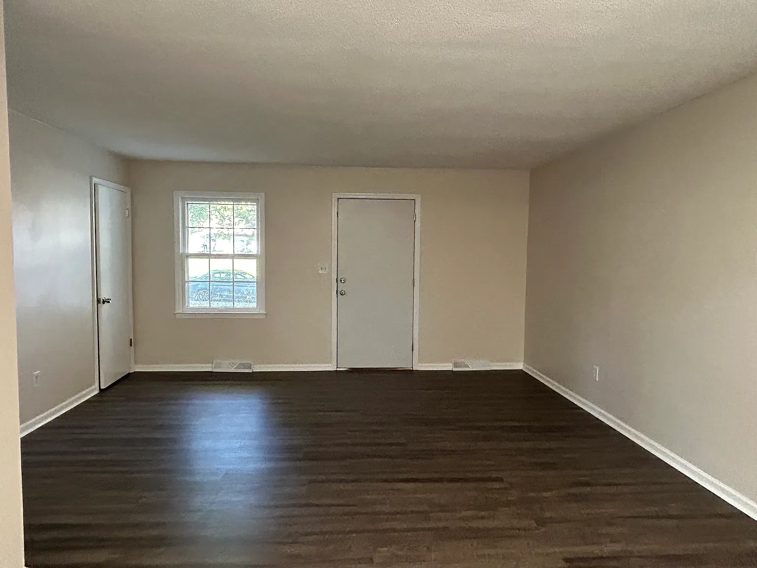 7775 England St — Photo 4