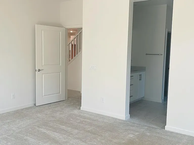 20066 Sunburst Ct — Photo 4