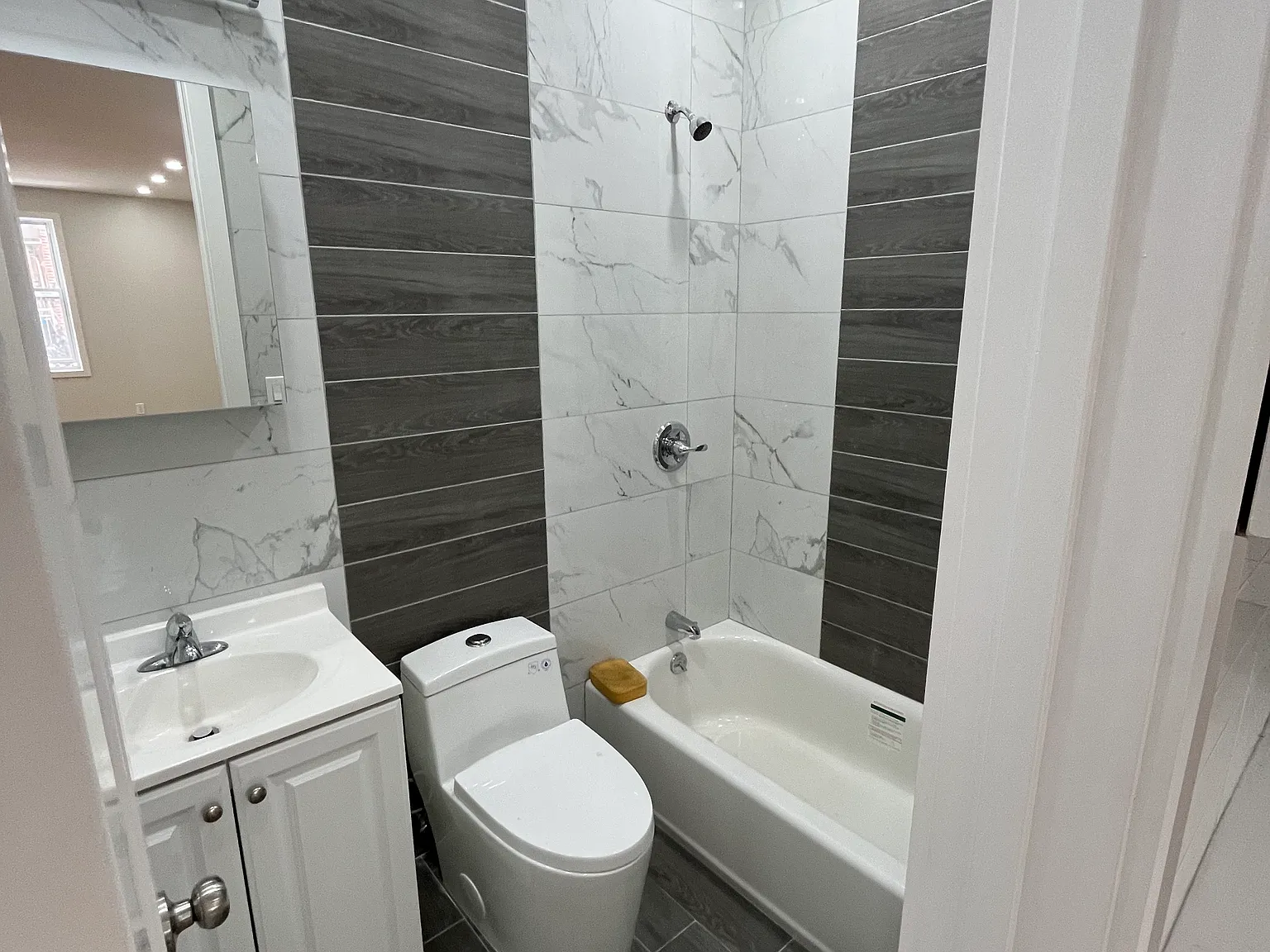 306 Parkville Avenue — Photo 2