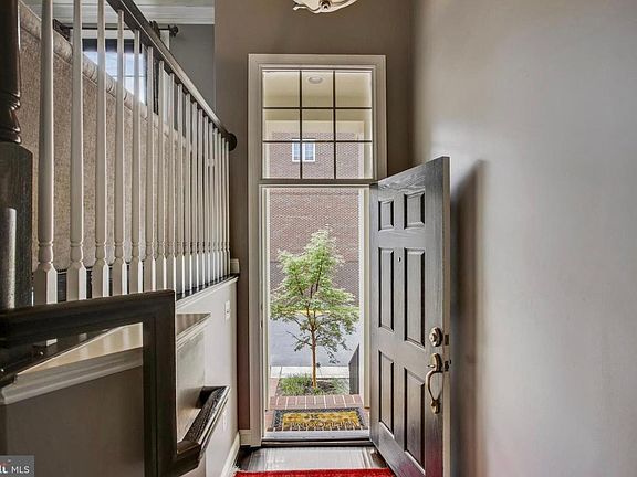 3rd image of 3911 Madison Mews