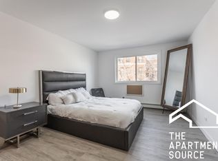 7623 N Sheridan Rd #2, Chicago, IL 60626