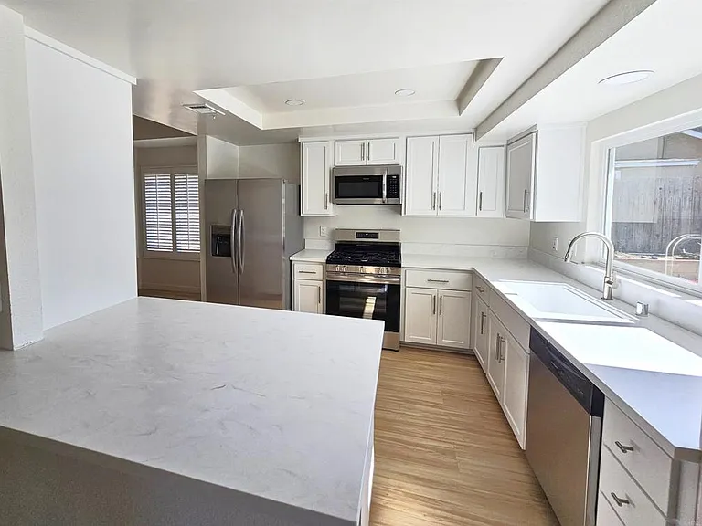 1540 Belmont Park Rd — Photo 8