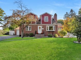 10 Lakeview Ave, Poughkeepsie, NY 12601