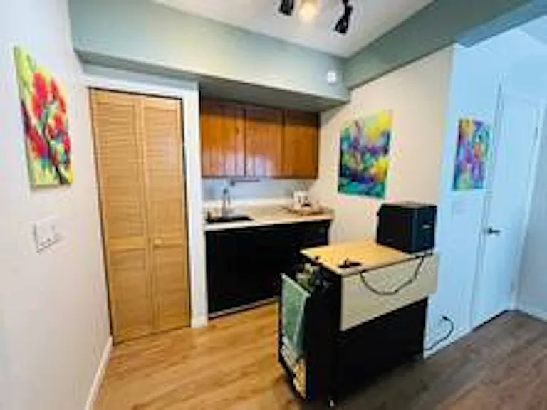 Kitchenette