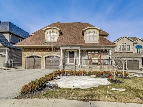 3489 Joan Dr, Mississauga, ON L5B 1T7