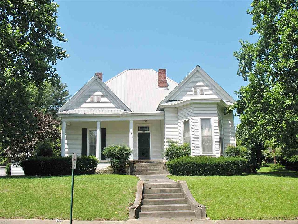 1st image of 433 Sampson Ave