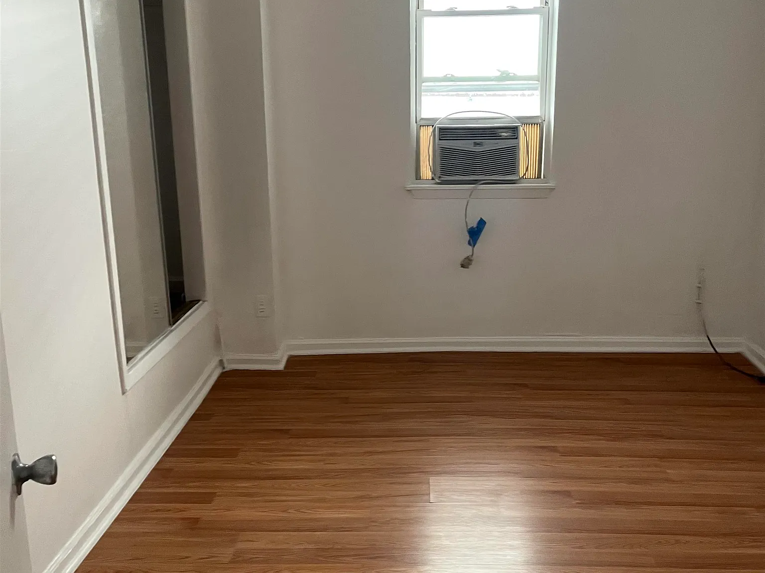 3 bed, 2.0 bath, $2,950 — Photo 4