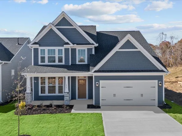 454 Amaryllis Ln, Woodruff, SC 29388