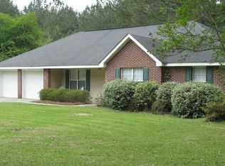 3 Southdown Rd, Sumrall, MS 39482