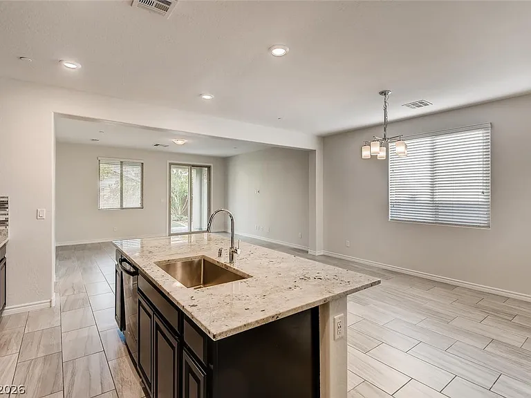 3188 Fern Nook Ave — Photo 10