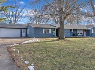 1073 Lyndale Ln, Elma, NY 14059