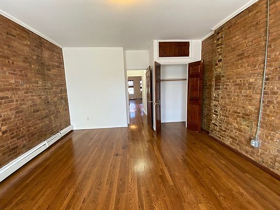 3rd image of 310 W 140th St APT 3