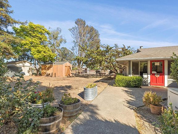 2nd image of 1199 Cuttings Wharf Road