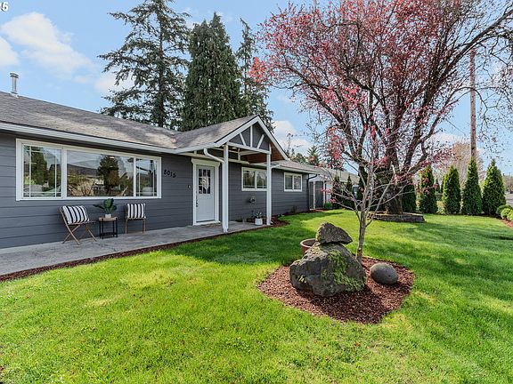 2nd image of 8015 NE 94th Ave