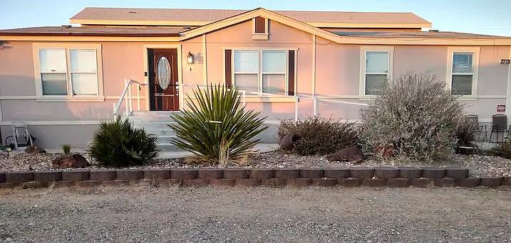 1st image of 2773 E Cactus Ln