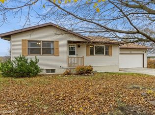309 Vine Ave NE, Mitchellville, IA 50169