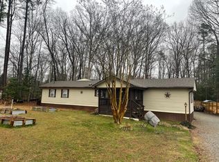 44 Sycamore Ct, Bracey, VA 23919
