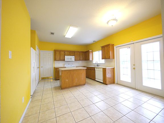 2147 Modoc_Kitchen_201501