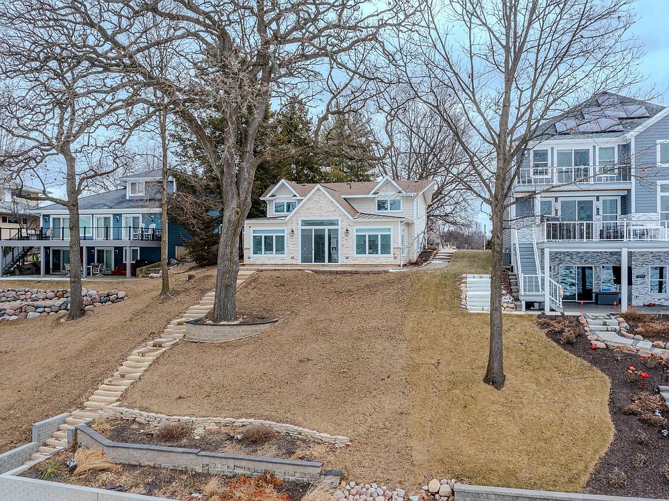 1st image of 1590 Lake Holiday Dr