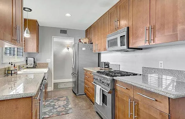 3909 E Whitton Ave — Photo 9