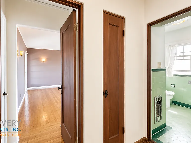 202 Kenyon Ave — Photo 38