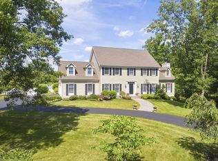 1 Magriet Rd, Whitehouse Station, NJ 08889