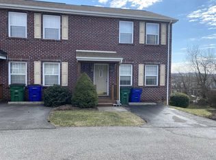 175 Hunters Rdg, Christiansburg, VA 24073
