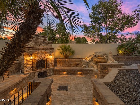 3rd image of 2088 E HACKBERRY Place