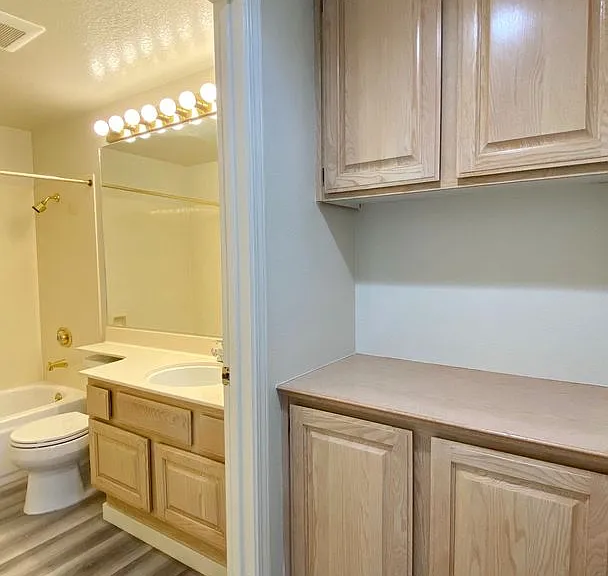 115 Keil Bay — Photo 17