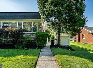 1711 New Hope St, Norristown, PA