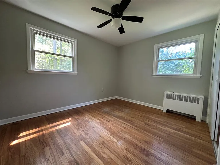 95 Riverside Dr #95 — Photo 17