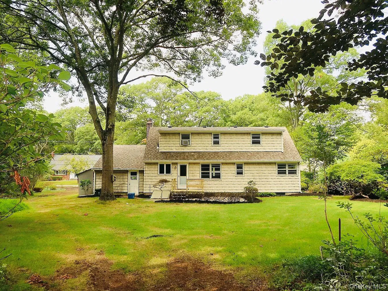 4 bed, 2.0 bath, 1694 sqft, $4,400 — Photo 3