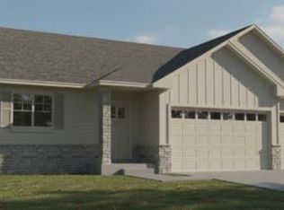 17763 Empire Trl, Lakeville, MN 55044