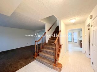 6588 Charlesgate Rd, Dayton, OH 45424