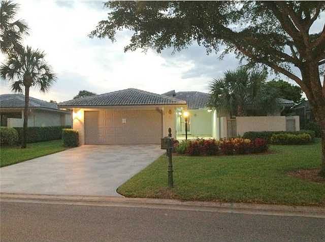 1st image of 30 E Glens Drive