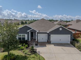 489 Cornelia St, Freeport, FL 32439