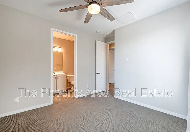 901 S Smith Rd #1068 — Photo 34