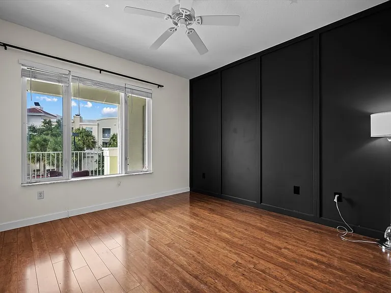 1200 Town Center Dr #207 — Photo 13