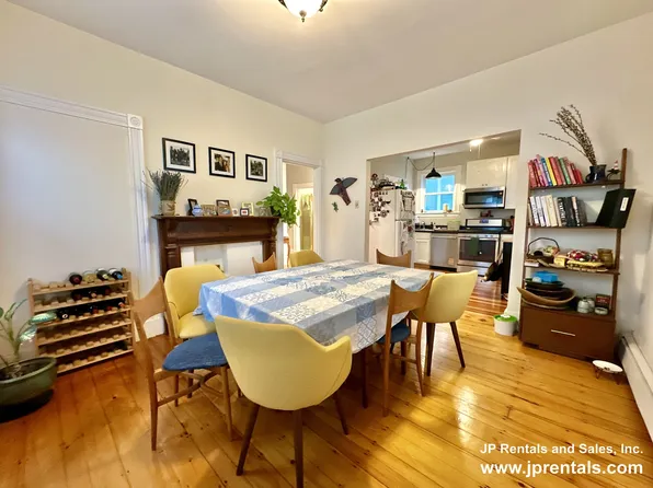 11 Sheridan St #2, Jamaica Plain, MA 02130