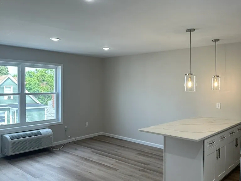 129 Sheridan Ave, Paterson, NJ 07502 — Photo 2