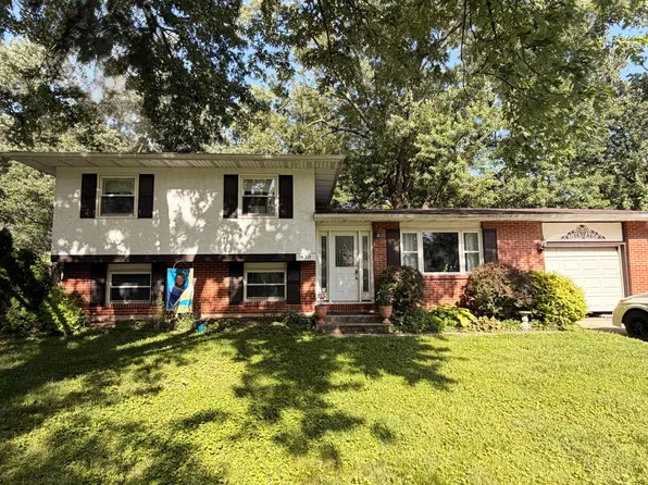 430 Xavier St, Gahanna, OH 43230