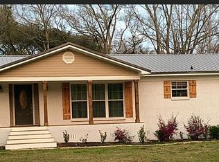 7495 Oak Dr W, Theodore, AL 36582