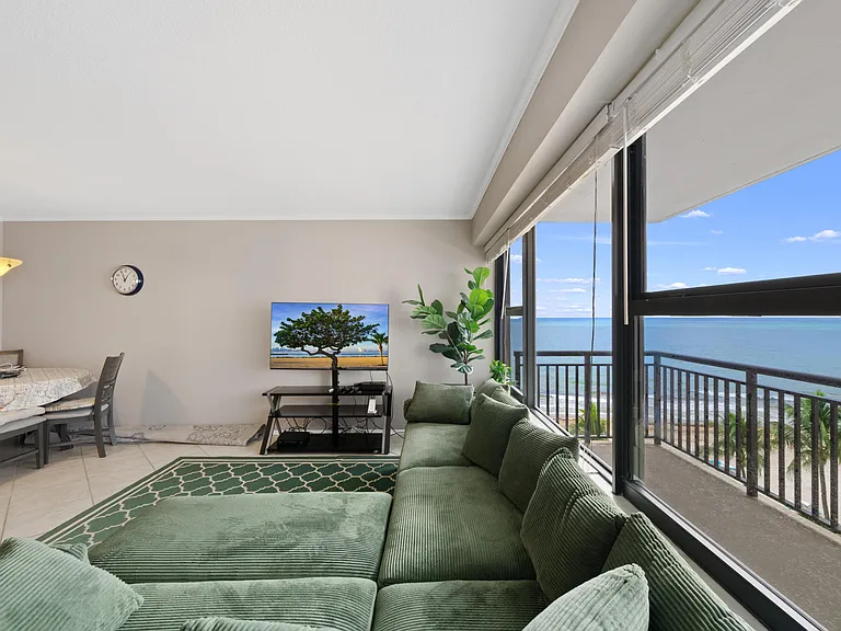 3800 Galt Ocean Dr #607 — Photo 3
