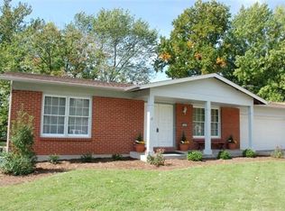 333 Pralle Ln, Saint Charles, MO 63303