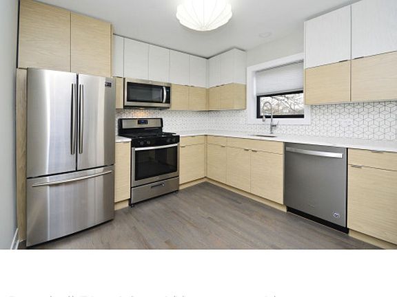2nd image of 5710 N Hermitage Ave Unit 202-5708-2