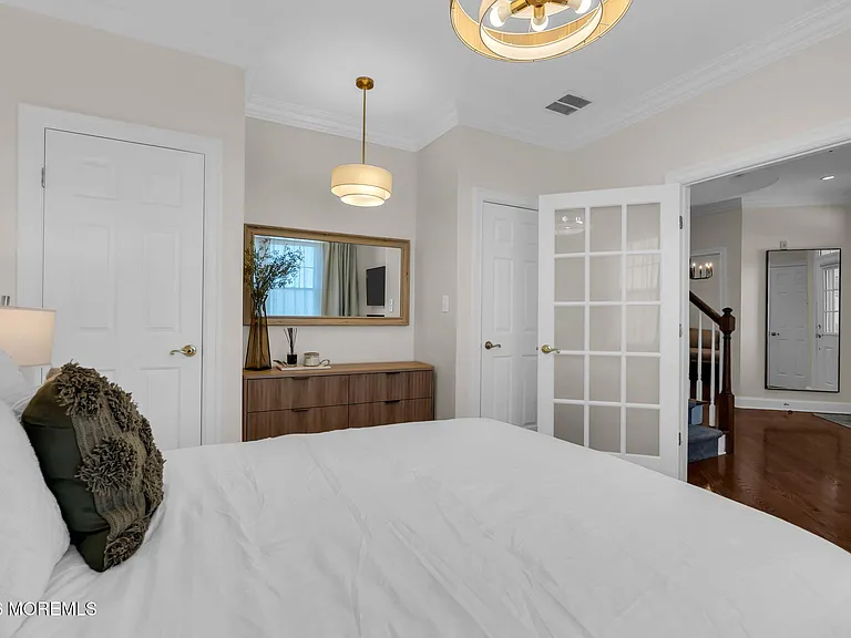 22 McKinley St — Photo 35