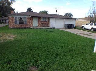 1019 W Shields Ln, South Jordan, UT 84095