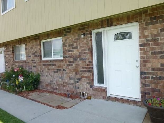 1st image of 1310 S Green Ct