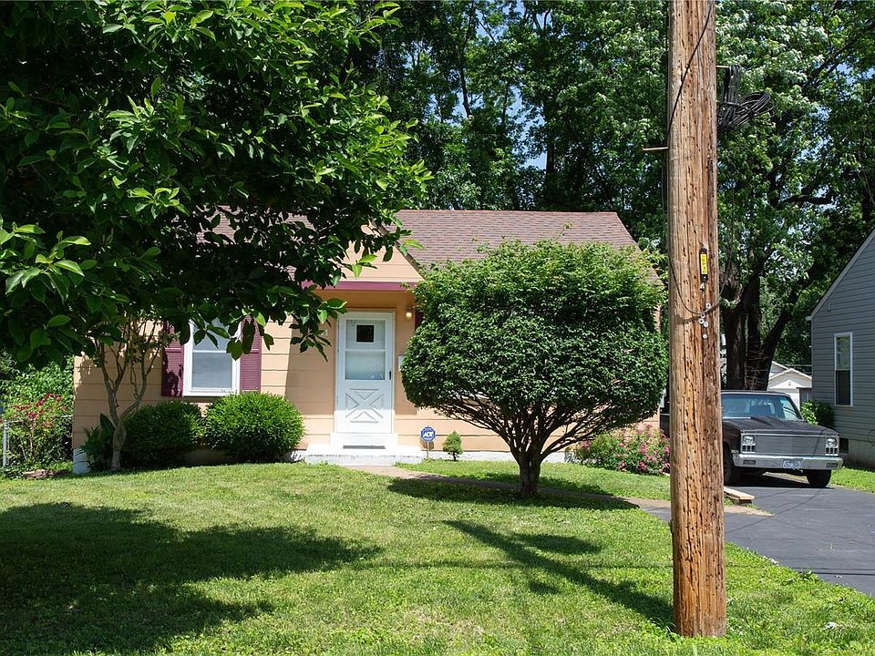 Welcome to 41 Vierling, Calverton Park 63135.