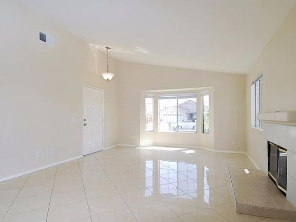 2nd image of 18080 Fairview Dr